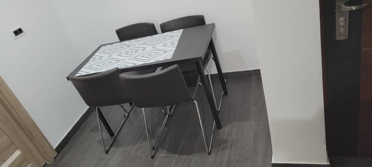 Apartament 2 camere-Andi 2 Baile Herculane Bagian luar foto